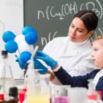 تجربیات و راهکارهای تدریس یک معلم علوم تجربی موفق