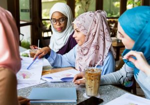 تجربیات تدریس دبیر عربی دبیرستان (از چالش ها تا راهکارها)