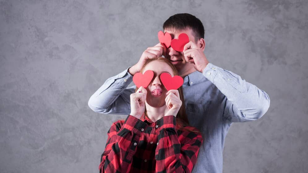 تحقیق در مورد عشق و عفت (دو وجه مکمل)